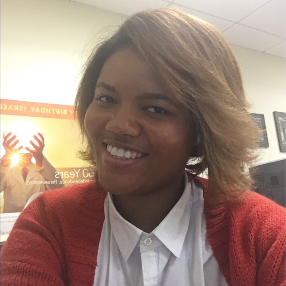 Meet your Posher, Suelynn